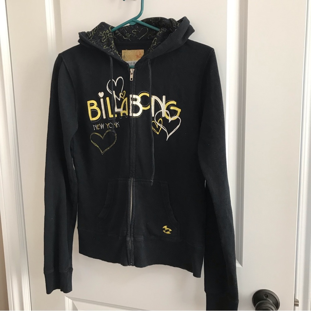Billabong women’s hoodie. Size M. Black and yellow. Size M. C